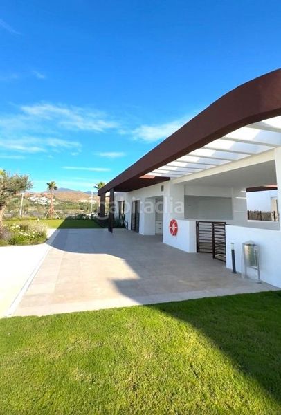 Foto 21291d77-8436-40c7-8817-e96000ce2bbd. Apartament amb calefacció aparcament piscina a Bel - Air Estepona