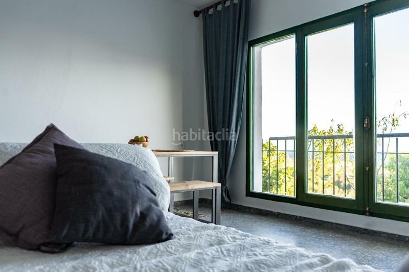 Foto e72f9235-6066-4fff-a5c2-66fd06d86695. Edificio in Tarifa ciudad Tarifa