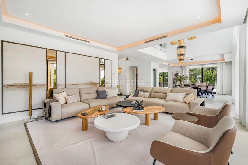 Foto 021495ce-4506-422d-a241-28d25a538a60. Xalet amb calefacció aparcament piscina a lomas de Marbella club Marbella