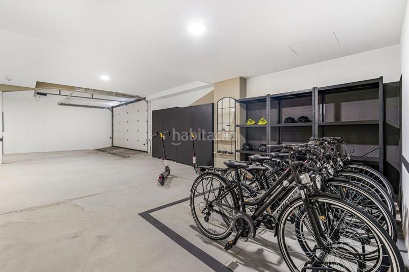 Foto 1831a308-4e00-4b1f-a7ba-a64a9c7be92d. Xalet amb calefacció aparcament piscina a lomas de Marbella club Marbella