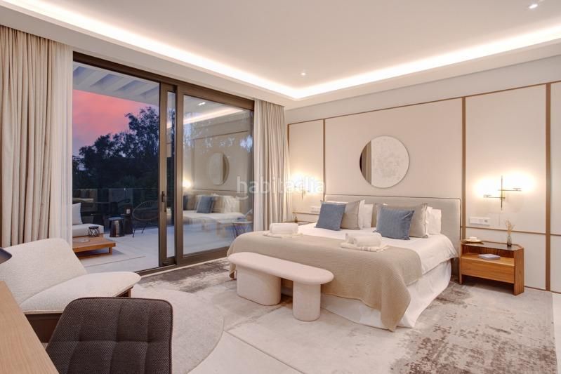 Foto 4999fe73-28e3-415f-8038-d07a2a2889e3. Xalet amb calefacció aparcament piscina a lomas de Marbella club Marbella