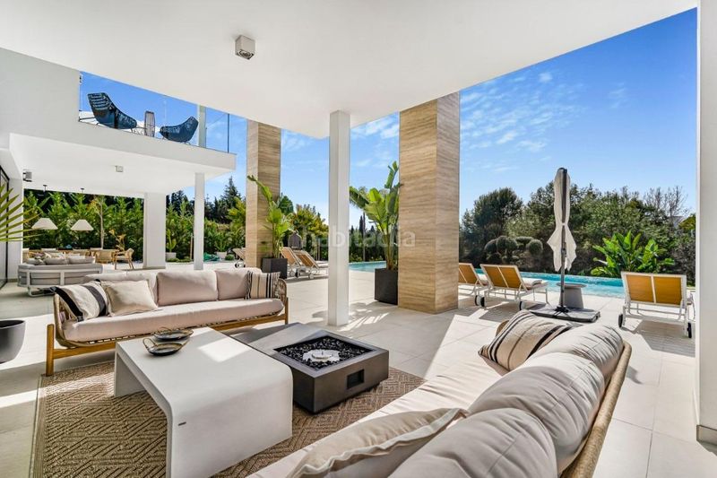 Foto a30a3ee9-0707-4dee-b21a-ebc5a46c3986. Xalet amb calefacció aparcament piscina a lomas de Marbella club Marbella