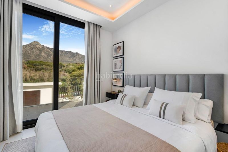 Foto c056b81b-60b2-4f64-8d37-86a3de71c2e5. Xalet amb calefacció aparcament piscina a lomas de Marbella club Marbella