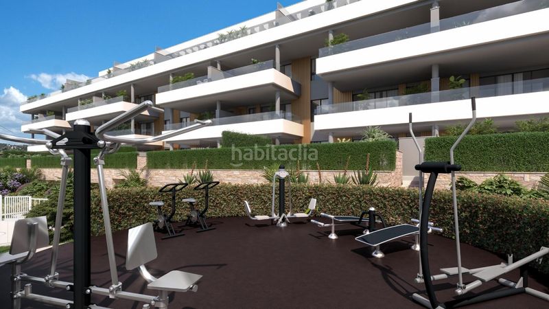 Foto aa2379cb-9589-43c1-9e4c-8d15e147d76a. Planta baixa amb calefacció aparcament piscina a Torremolinos