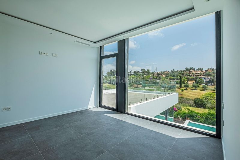 Foto a3a60218-2d0d-4001-8487-992a7af13e48. Xalet amb calefacció aparcament piscina a Paraiso - Barronal Estepona