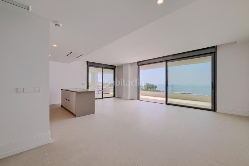 Foto 029e2d04-9288-4090-bb24-98887b6af6b3. Apartament amb aparcament piscina a El Higuerón Fuengirola