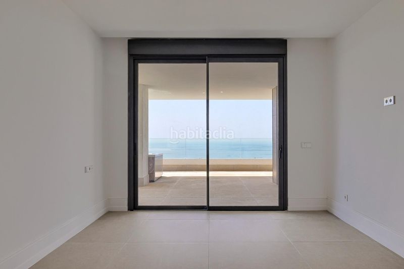 Foto 6ee0aacb-9c45-460b-8ad0-67de64d015cf. Apartament amb aparcament piscina a El Higuerón Fuengirola