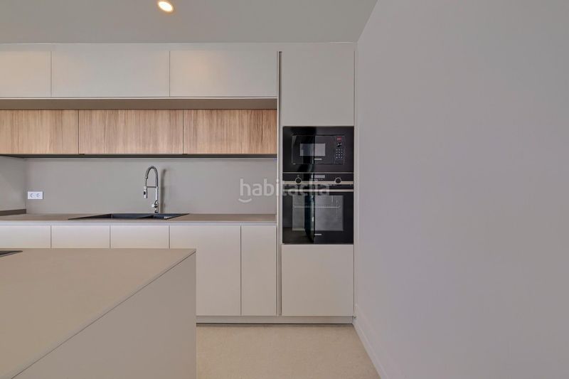 Foto 8eb320dc-804c-4d64-bd9f-81785657e2dc. Apartament amb aparcament piscina a El Higuerón Fuengirola