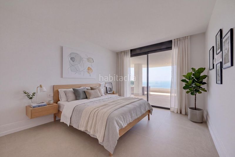 Foto f08cbc40-7938-45dc-8a40-f7208bd19cc3. Apartament amb aparcament piscina a El Higuerón Fuengirola