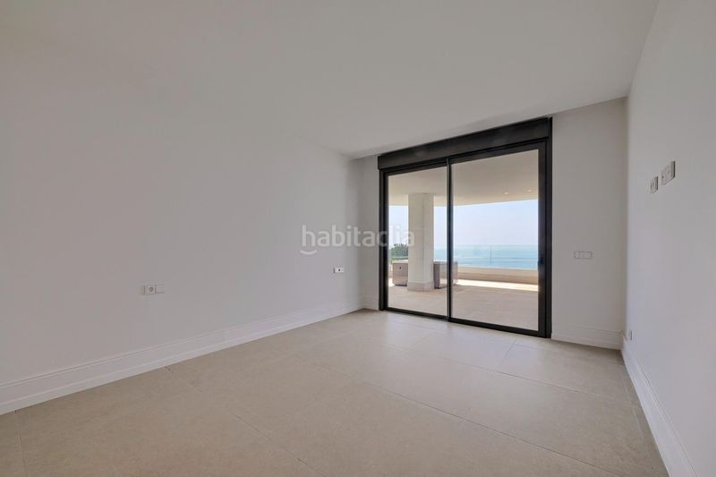 Foto f31ec65c-c2e2-4152-b28f-3acae12a243f. Apartament amb aparcament piscina a El Higuerón Fuengirola