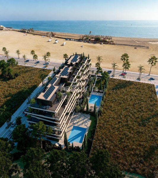 Foto 6a316744-f952-4bc4-9e0c-826ae8b29efb. Pis amb calefacció aparcament piscina a Poniente-Faro Torre del Mar