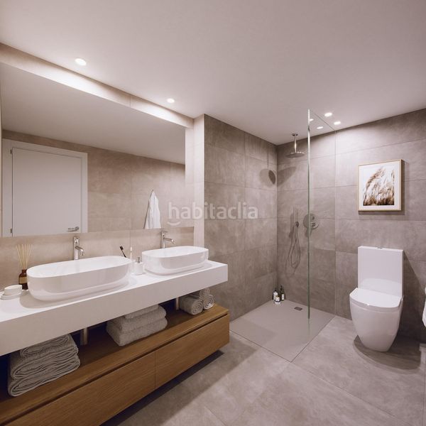 Foto 2182aa6b-84ea-4451-b406-e6ee103a6624. Apartament amb calefacció aparcament piscina a Montemar Torremolinos