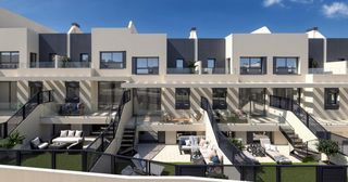 Casa a schiera in Capistrano. Promoción de casas adosadas en nerja