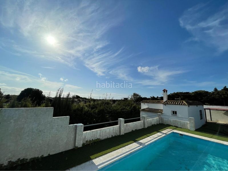 Foto 5a0bff81-2ba2-4f15-b2ab-d4b201cb7609. Xalet amb aparcament piscina a Tarifa ciudad Tarifa