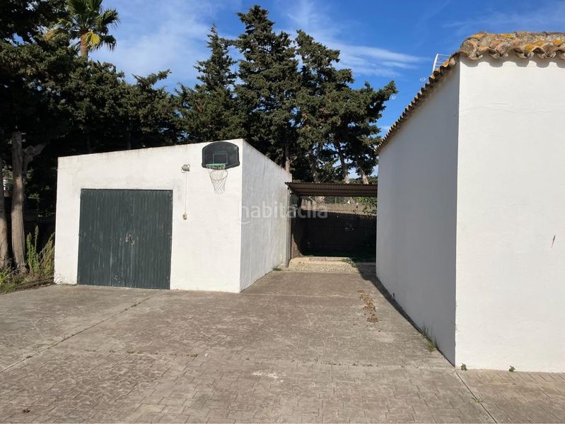 Foto ce4aca17-0b98-4c8e-8217-08e051a3eca8. Xalet amb aparcament piscina a Tarifa ciudad Tarifa