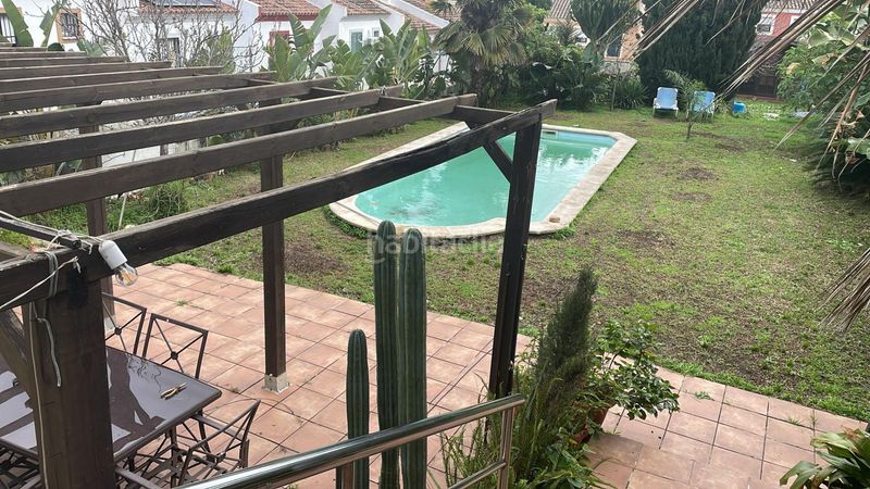 Foto 55ca8724-e826-4cd3-ba3a-c380e8ff9308. Xalet amb calefacció aparcament piscina a Los Pinos Algeciras