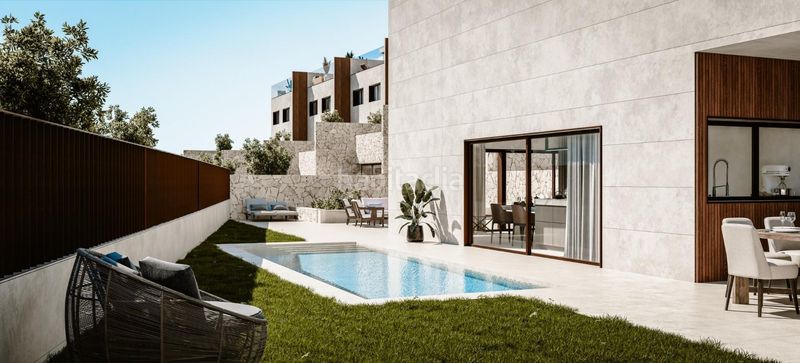 Foto cabd614b-2505-440f-bcd0-f12e35bff222. Casa adossada amb calefacció aparcament piscina a Fuengirola