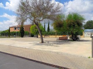 Terreno residencial en Germans lara 14. Solar edificable