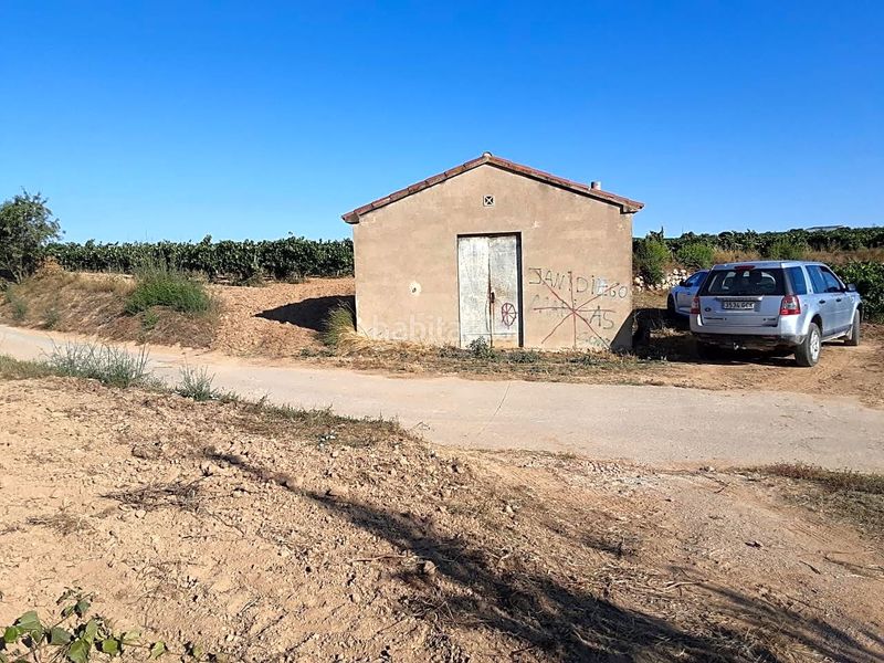 Foto ea907e0e-5467-4370-92ef-564b54d93e89. Finca rústica a Olèrdola