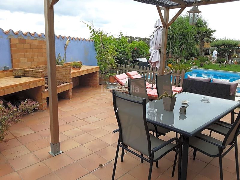 Foto 5002ce7c-5350-4096-829f-714b38f987cc. Casa a ample 13 a Castellví de la Marca