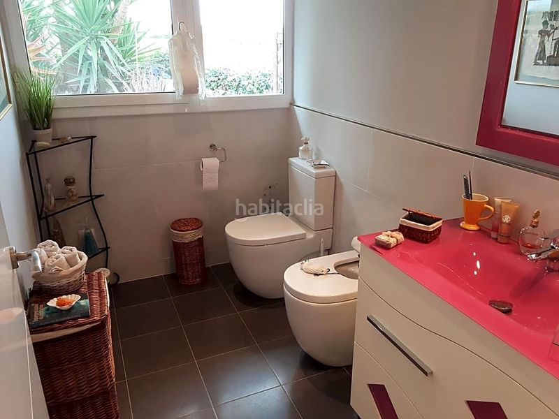 Foto 92773d54-3e1d-4d29-bf19-c0b84656f61d. Casa a ample 13 a Castellví de la Marca