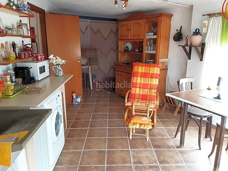 Foto f4ca2e8b-815e-491d-8c23-d0e71a03f236. Casa a ample 13 a Castellví de la Marca