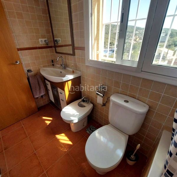 Foto 277ebac6-f3ba-4b0b-afc4-875b00360f40. Casa amb piscina a Olèrdola