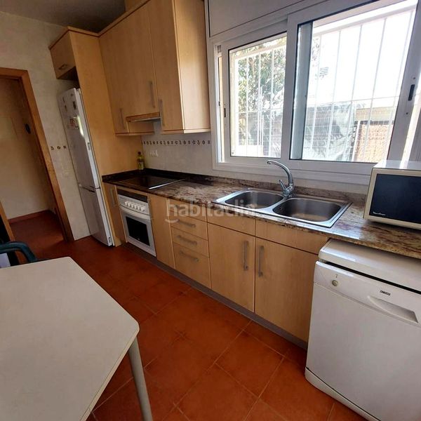 Foto 2d3b3338-d620-4219-97d6-78b31065aed3. Casa amb piscina a Olèrdola