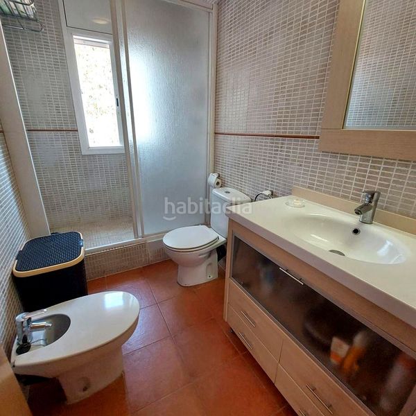 Foto 47ca5bdd-97fc-4c74-ad45-e5df34b1c31c. Casa amb piscina a Olèrdola