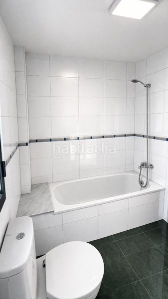 Foto 8ac942eb-ea67-4a30-9122-878b94a926e4. Casa aparellada amb aparcament piscina a Sierra Perenchiza-Cumbres de Calicanto-Sto Domingo Chiva