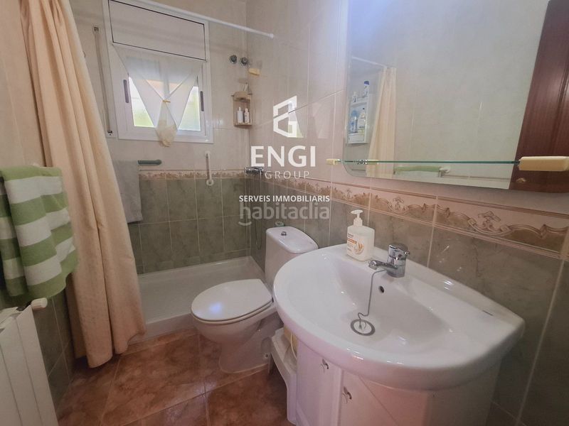 Foto dfb5e6f7-b455-4cec-a731-c93e85f3a5bd. Xalet amb calefacció aparcament a Segur de Calafell nucli urbà Segur de Calafell