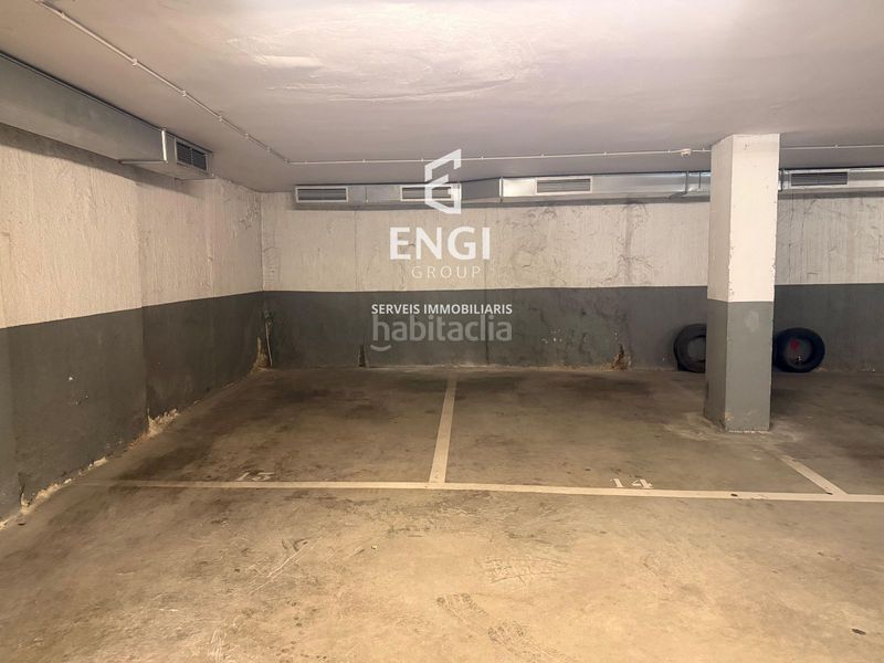 Foto b0122b2f-9af6-4a31-89ba-6f6c8a8238a3. Affitto posto auto in Centre Vendrell (El)