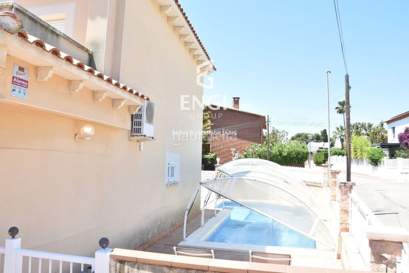 Foto 05f1db84-b7e8-42b1-8a58-c1d9fe8ce92a. Xalet amb calefacció aparcament piscina a Bonavista Vendrell (El)