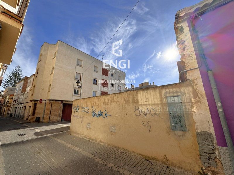 Foto 5cc0a54b-e2c9-4805-ac0f-ef3eae3b0661. Finca rústica a Centre Vendrell (El)