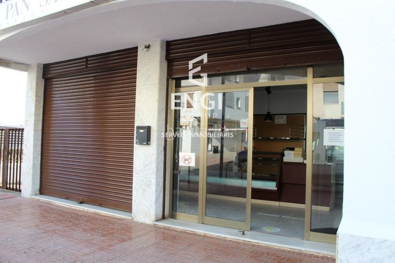 Foto 3a1f6bcb-6d88-4ea6-b33c-156a213d5f8b. Local comercial a Coma-ruga platja Coma-ruga