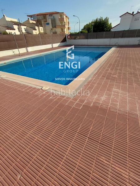 Foto d34e4b35-2cc3-4bc9-ad1e-b7be98535fdf. Pis amb calefacció piscina a Marítima Nord Torredembarra