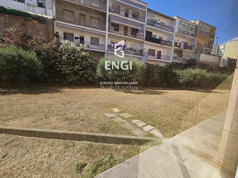 Foto bc4e0100-d086-4e9f-a796-71dff5f6b553. Casa adossada amb calefacció a Centre Vendrell (El)