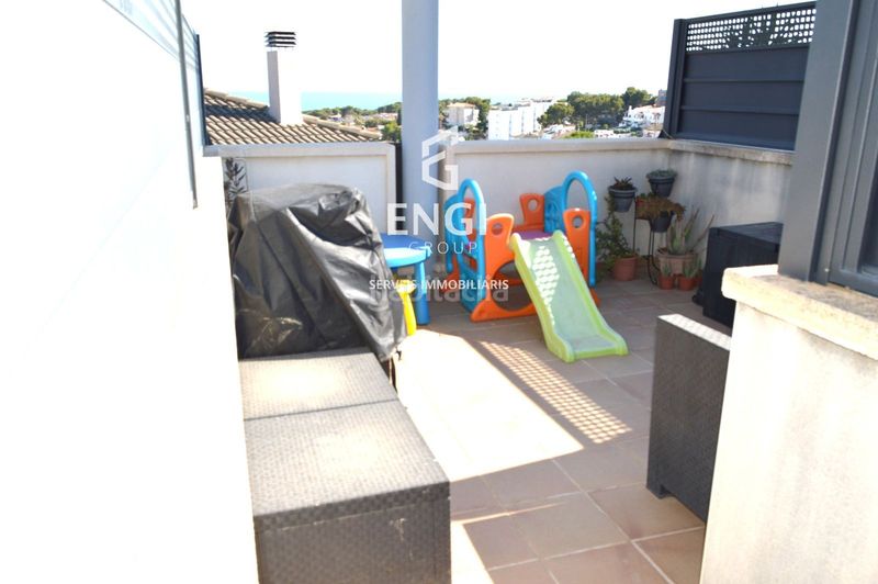 Foto d8f8850d-b70d-43f9-827d-362c1b7bbd41. Pis amb calefacció aparcament piscina a Segur de Calafell nucli urbà Segur de Calafell