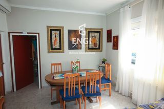 Flat  Igualada. Piso de 3 hab. con garaje en calafell. ven!