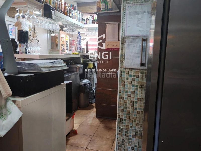 Foto 8623b38e-4810-4343-ad3b-25b967b33d79. Local comercial a Centre Castelldefels