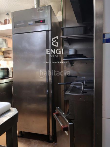 Foto 9bdde4be-7da2-4e6d-98bf-ddd00062371e. Local comercial a Centre Castelldefels