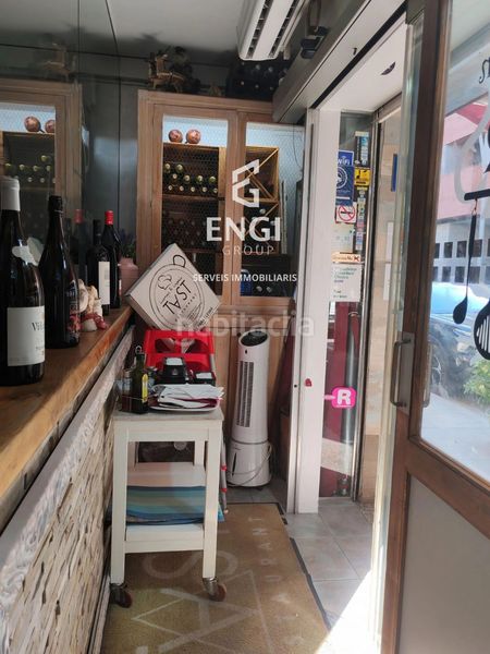Foto a7455b0e-29f4-4d4c-a5ee-a8e087388906. Local comercial a Centre Castelldefels