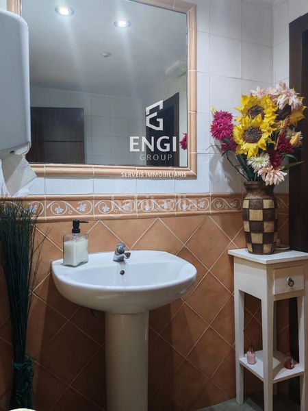 Foto c3ea9c40-3bb6-414e-beed-eeed31fa1751. Local comercial a Centre Castelldefels