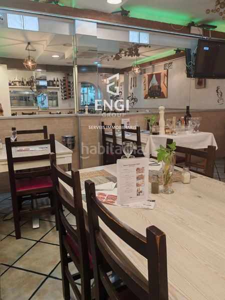 Foto c9472264-e4b8-40d8-9395-0dcbc7d3422f. Local comercial a Centre Castelldefels