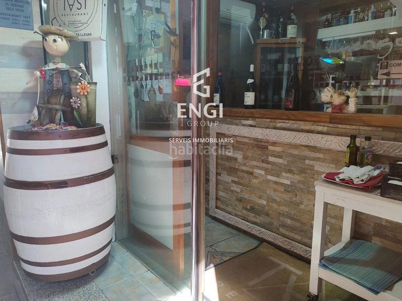 Foto f607d358-207e-4c85-b1ea-82f68a45d3a4. Local comercial a Centre Castelldefels
