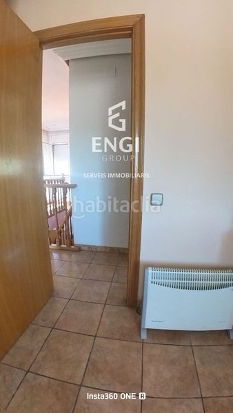 Foto b7c7e8b3-94e1-4e5f-b562-38966515b32b. Chalet avec chauffage parking piscine dans Piera