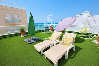 Penthouse  Josep vicenç foix. Ático 1º línea de playa en calafell