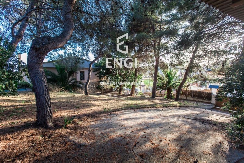 Foto f150a17c-88b8-4b76-b768-2b025b728ac1. Finca rústica a Segur de Calafell nucli urbà Segur de Calafell