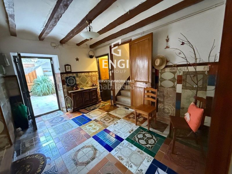 Foto d80d2447-d63d-4097-92e6-8abe5eb8f23b. Casa amb calefacció a Masllorenç