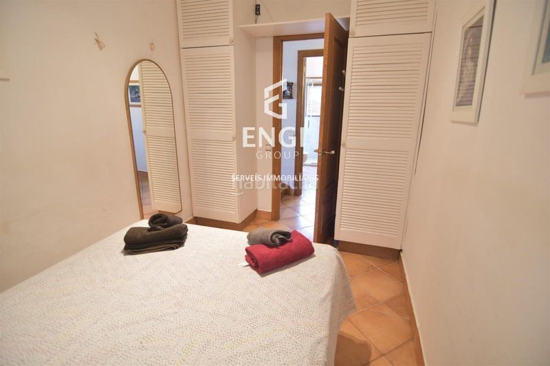 Foto f0f8fbd3-d9a8-4229-bc9e-66650a9edb8b. Casa amb piscina a Montmell (El)